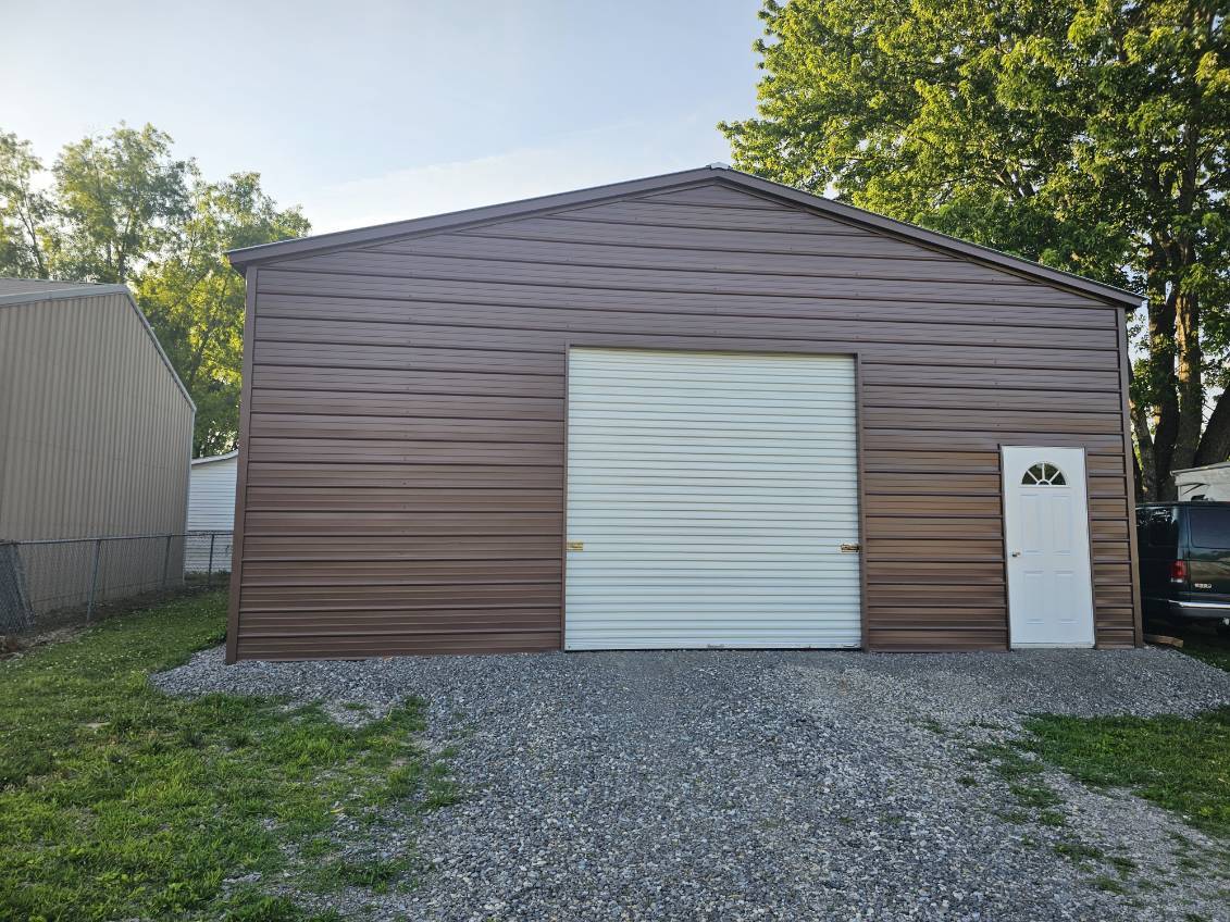 30×30×12 Garage built for Miguel Q. in Middletown, DE (photo 3 of 4)