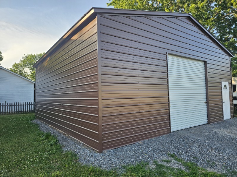 30×30×12 Garage built for Miguel Q. in Middletown, DE (photo 4 of 4)
